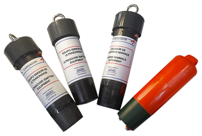 AFORADOR DE TRÁFICO PARA ESPIRAS O LAZO INDUCTIVO O TUBOS NEÚMATICOS CON COMUNICACIONES GPRS.